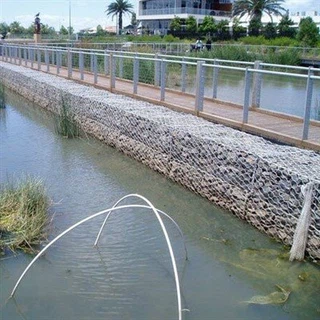 سلال التراب السلكية